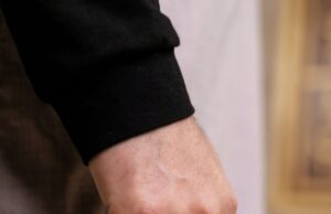 Khasiat dan Manfaat A’udzubillahi Wahuwa Sami’ul Alim dalam Kehidupan Muslim