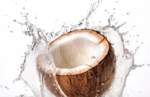 Khasiat Air Kelapa Muda Dicampur Garam: Minuman Elektrolit Alami yang Menyegarkan